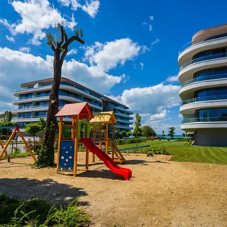 Myflat Wave Gold Premium I Апартаменты Шиофок